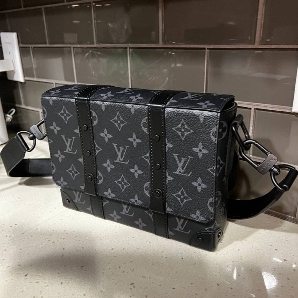 Louis Vuitton Trunk Messenger Bag